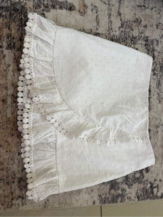 Lilly Pulitzer Pants - Lilly Pulitzer White Eyelet Ruffle Skort